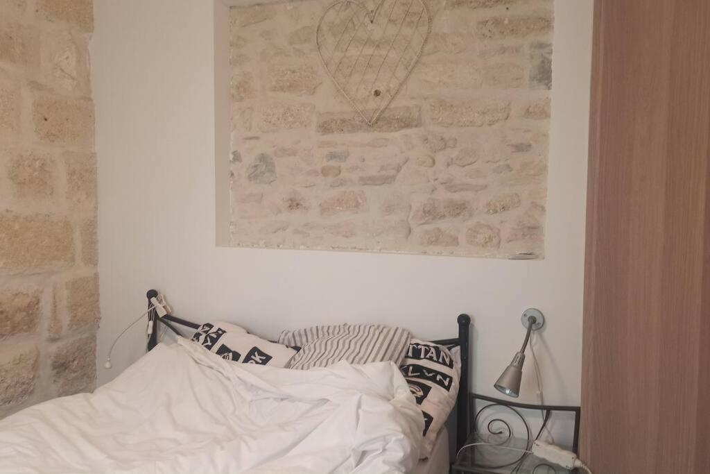 60 M² Deux Chambres Centre Ville Montpellier Kültér fotó
